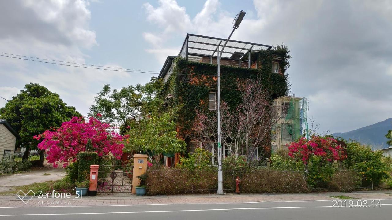 Lung Hill B&B Taitung Экстерьер фото